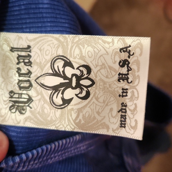 NWOT!! Vocal rivet skull tank - Picture 5 of 6